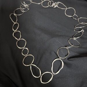 Elegant Silver Link Necklace